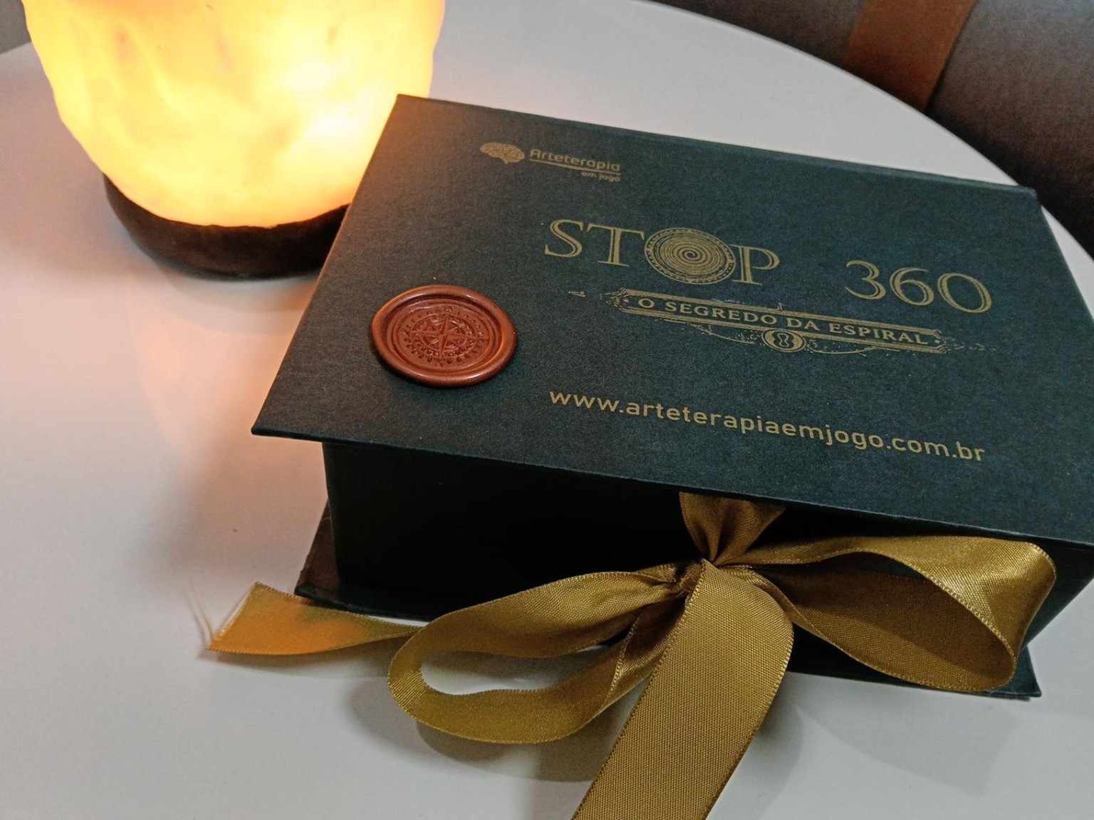 Caixa física do jogo STOP 360